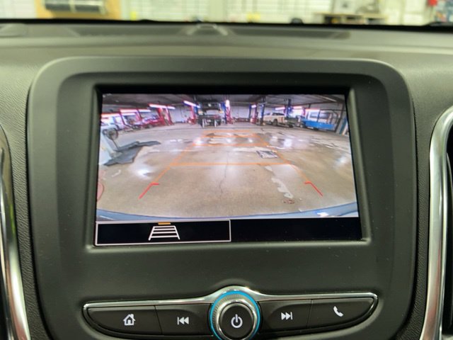 Used 2024 Chevrolet Equinox LT AWD/4WD image 2