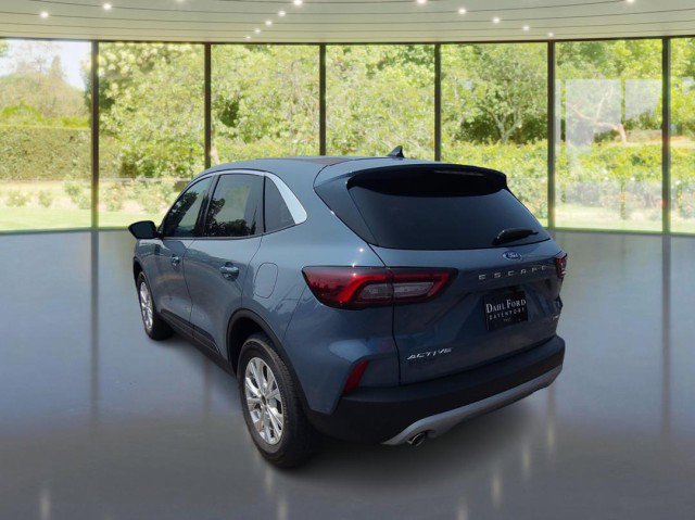 Certified 2024 Ford Escape Active w/ Tech Pack #1 image 3