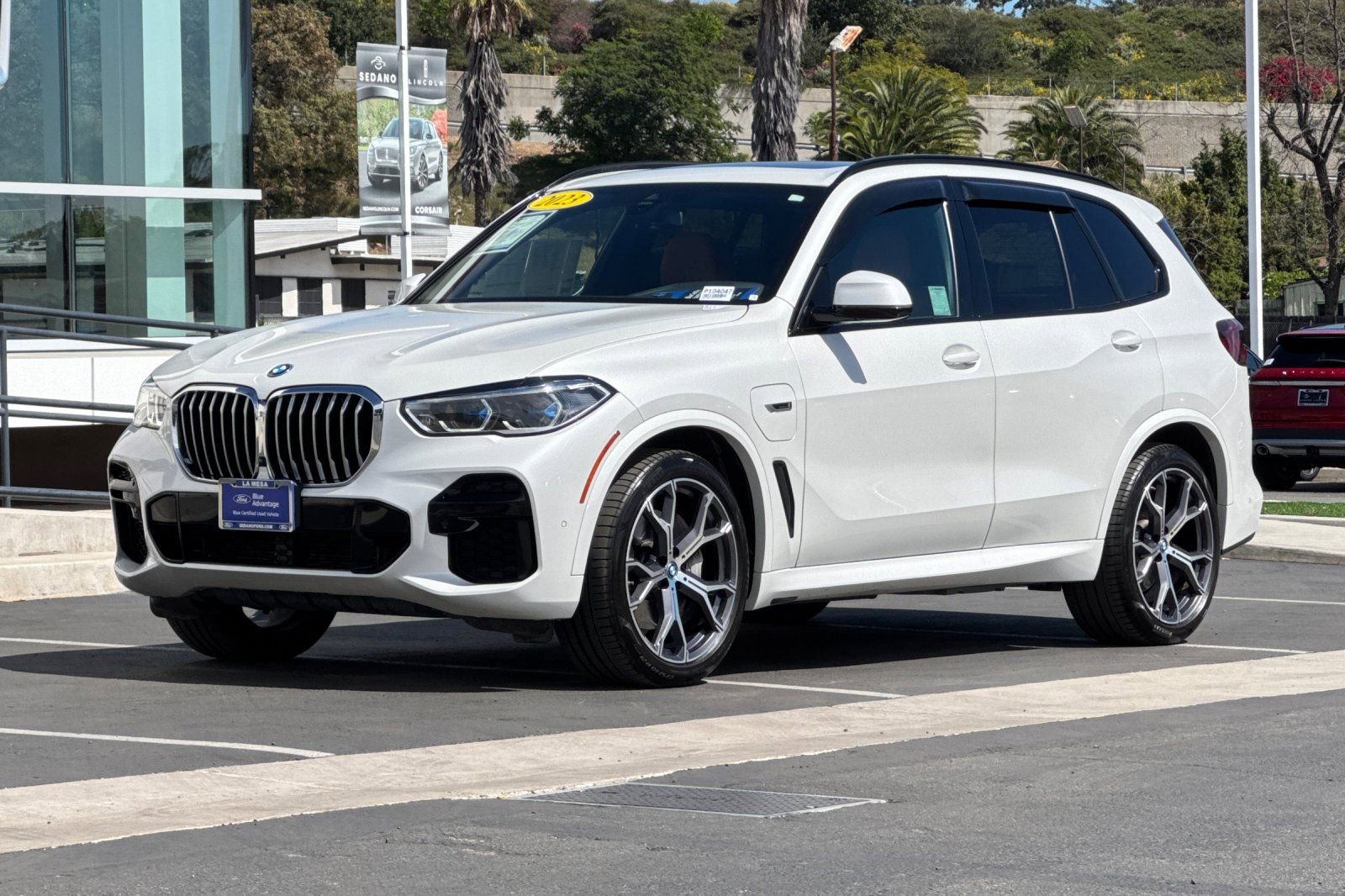 Used 2023 BMW X5 xDrive45e w/ Executive Package AWD/4WD image 7