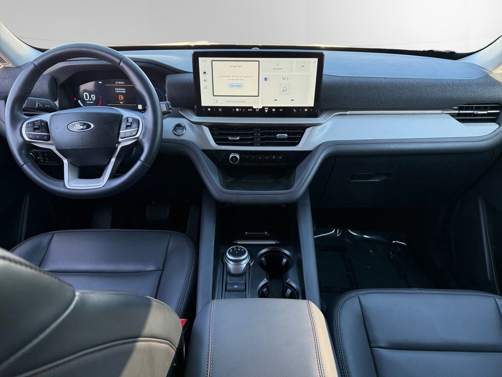Certified 2025 Ford Explorer Active w/ Active Comfort Package image 10