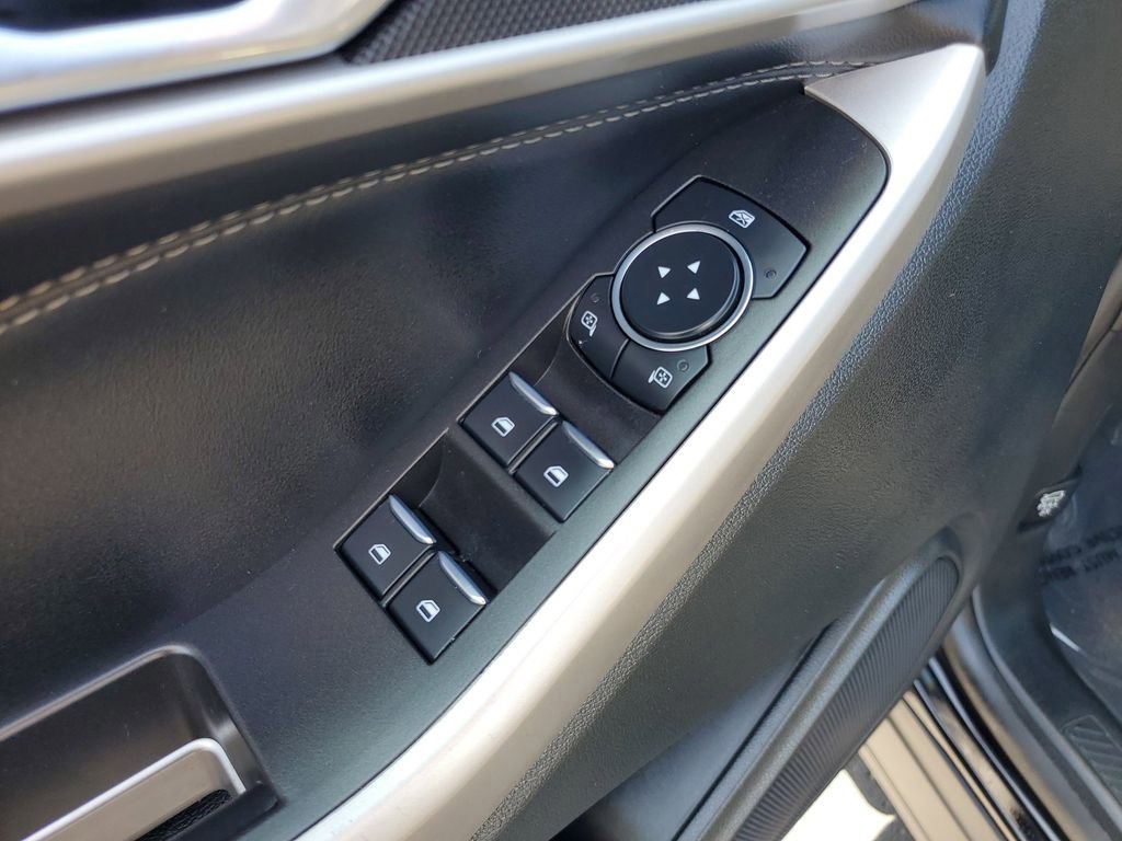 Certified 2023 Ford Explorer XLT w/ Equipment Group 202A image 8