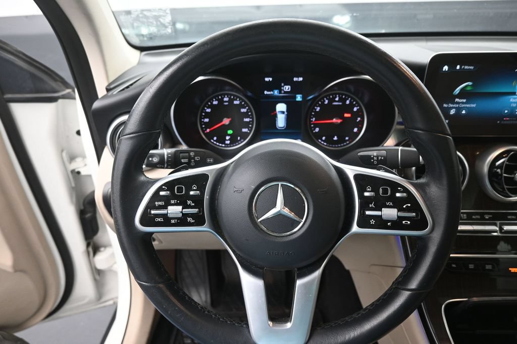 Used 2022 Mercedes-Benz GLC 300 image 6