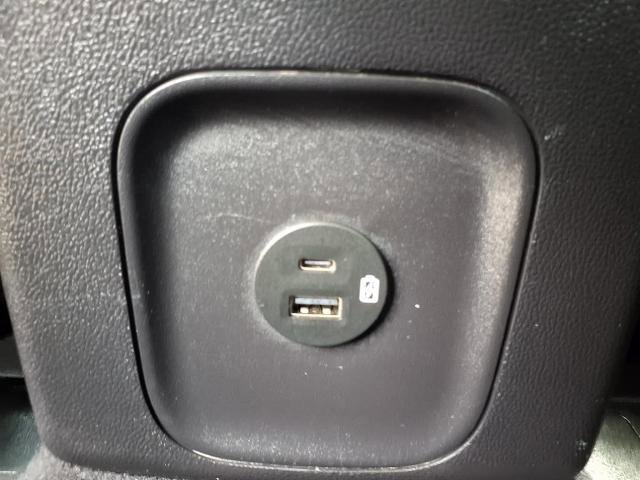 Certified 2022 Ford Escape SEL w/ Technology Package image 29