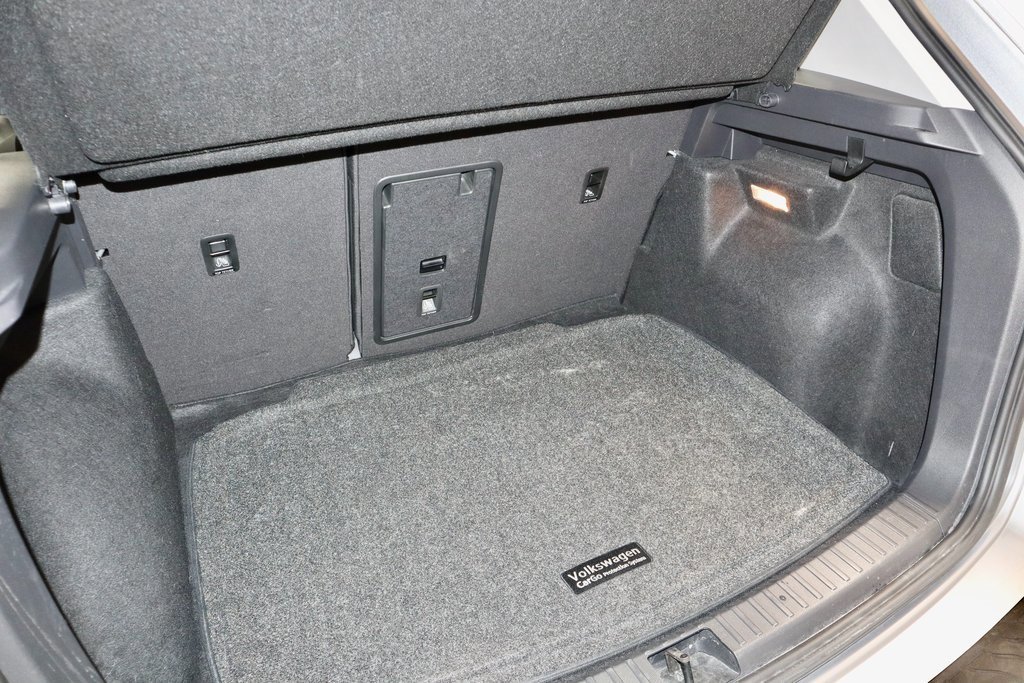 Used 2022 Volkswagen Taos S image 15