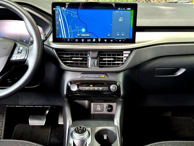 Certified 2025 Ford Escape Active w/ Tech Pack #1 FWD image 26