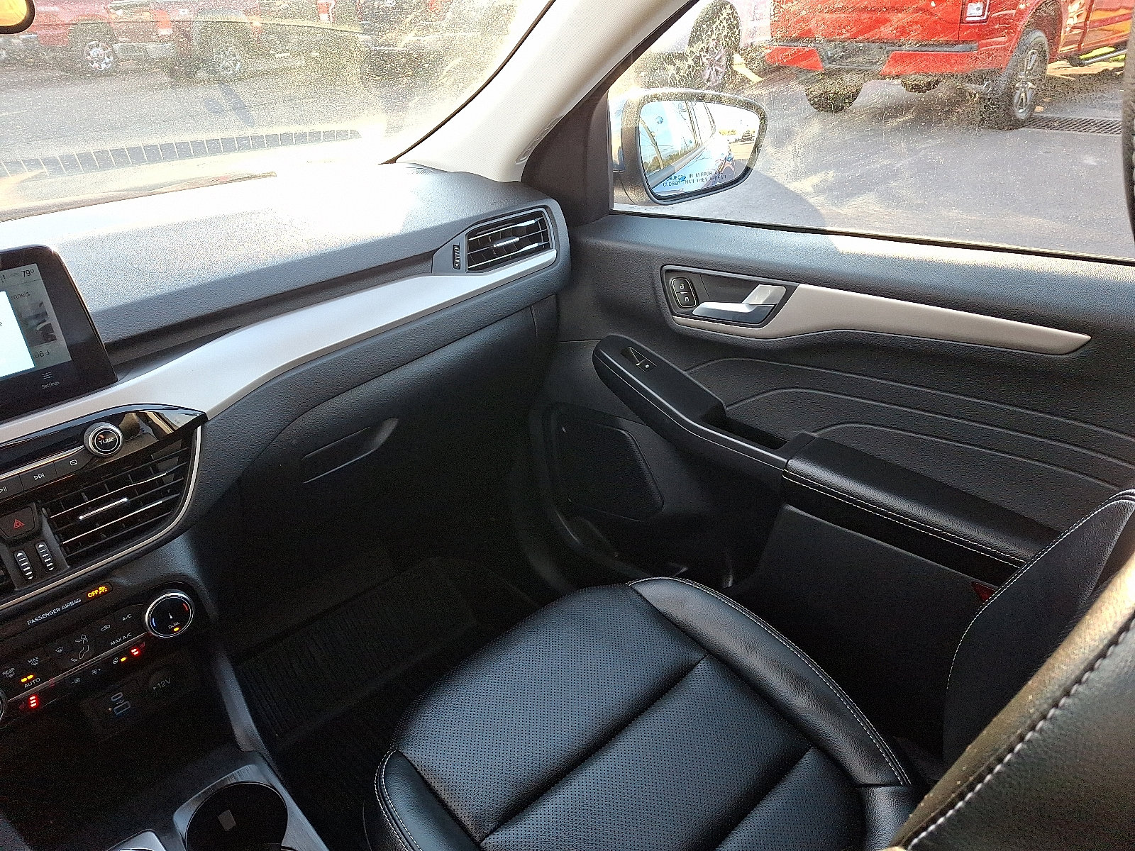 Certified 2022 Ford Escape SEL image 16