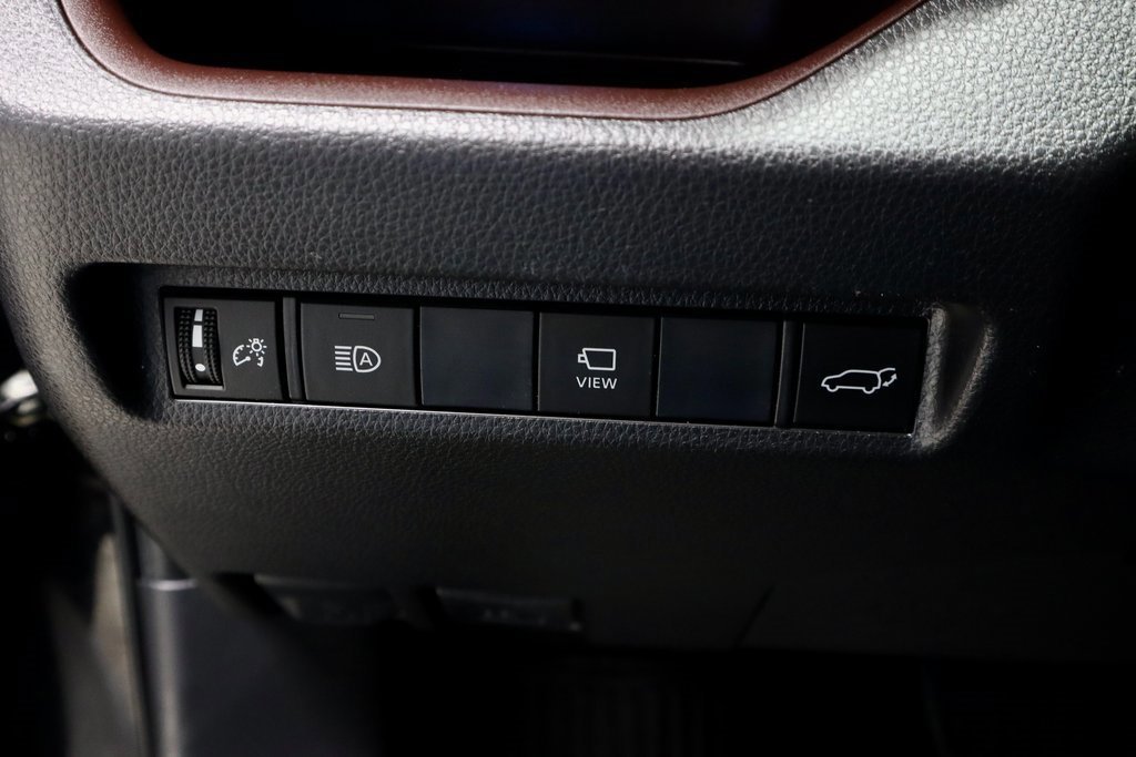 Used 2019 Toyota RAV4 Limited w/ Advanced Technology Package image 30