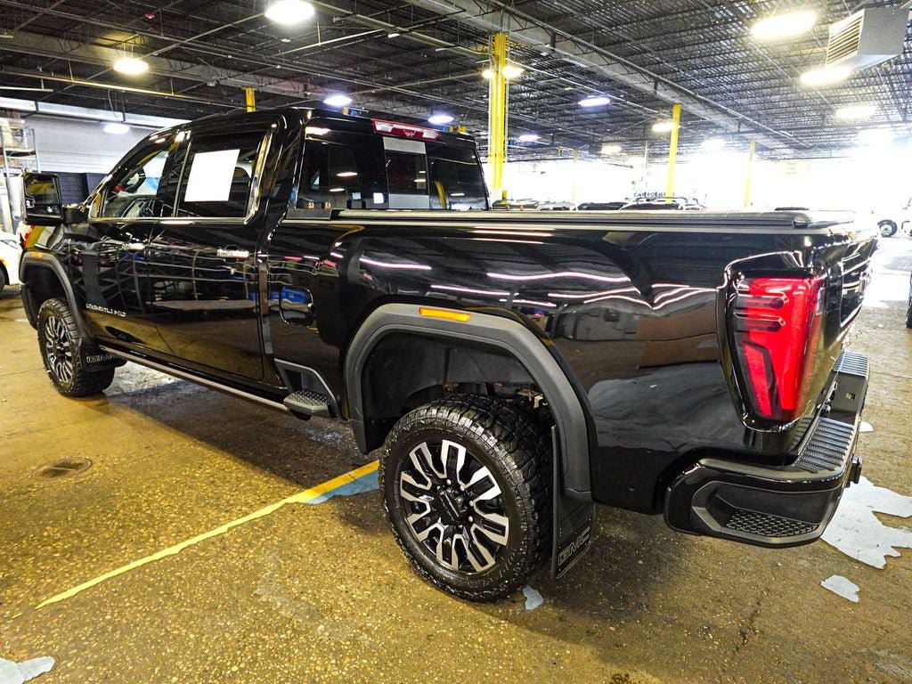 Used 2024 GMC Sierra 2500 Denali Ultimate AWD/4WD image 4
