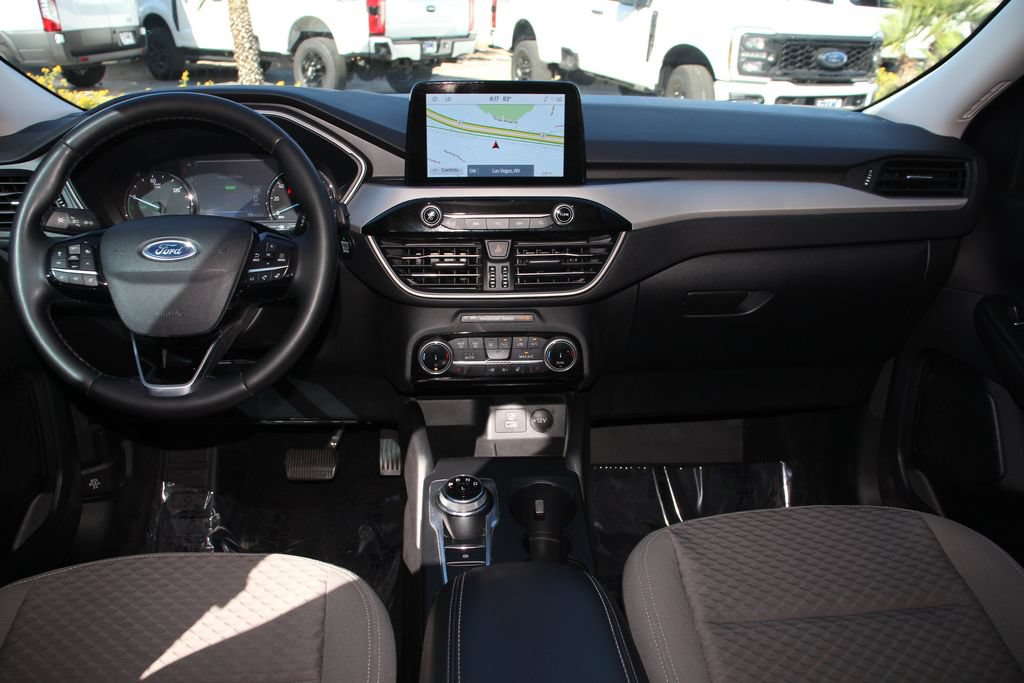 Certified 2022 Ford Escape SE w/ SE Sport Appearance Package FWD image 19