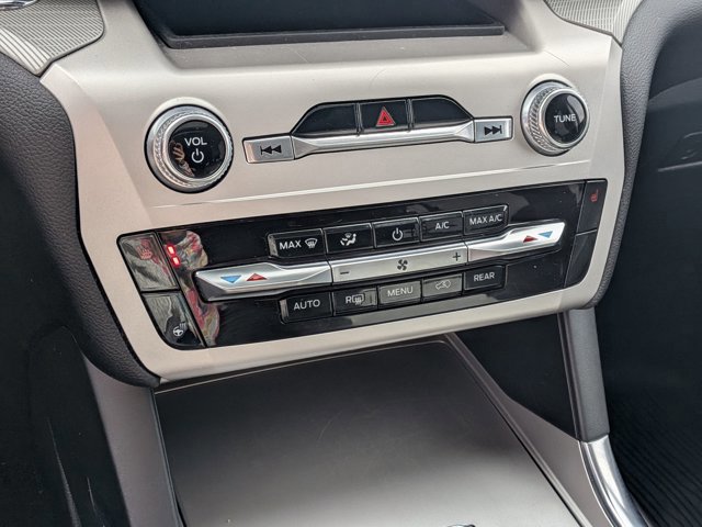 Certified 2022 Ford Explorer XLT w/ Equipment Group 202A image 24