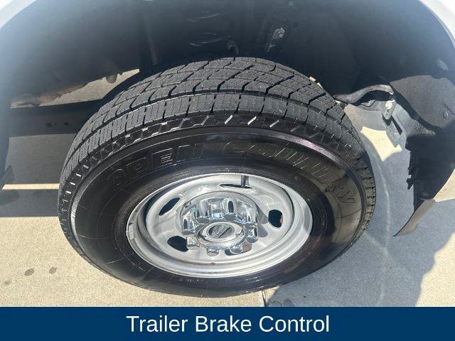 Certified 2023 Ford F250 XL w/ XL Chrome Package AWD/4WD image 8