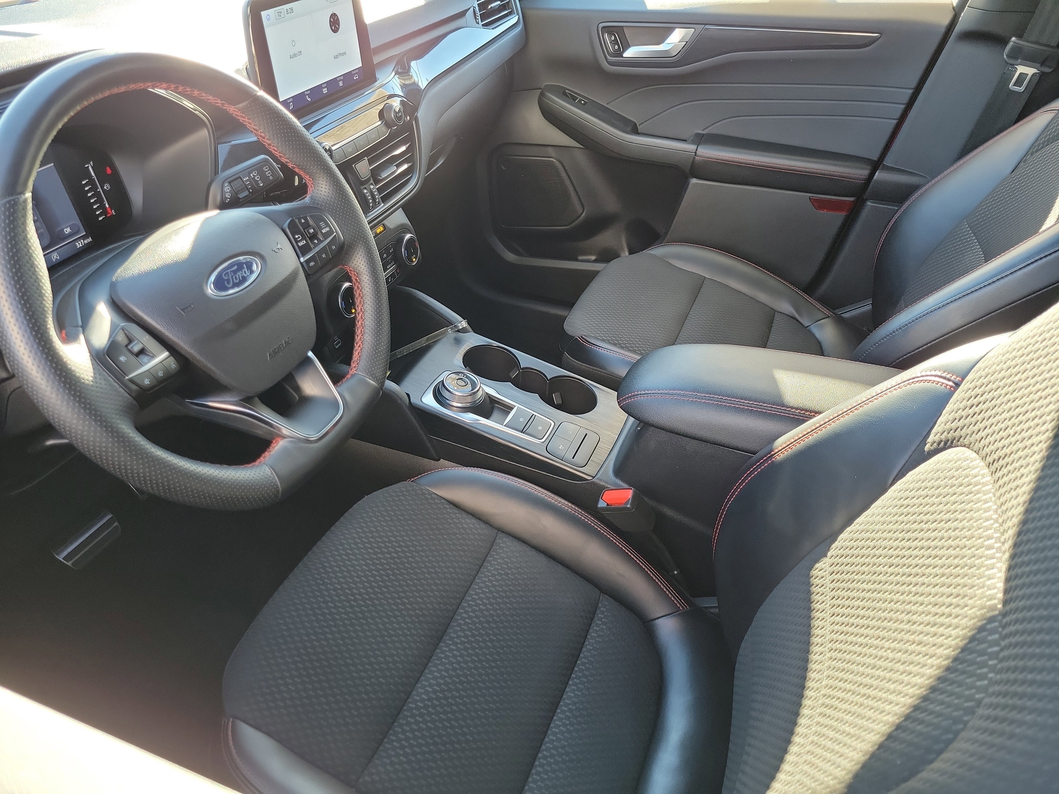 Certified 2023 Ford Escape ST-Line image 4