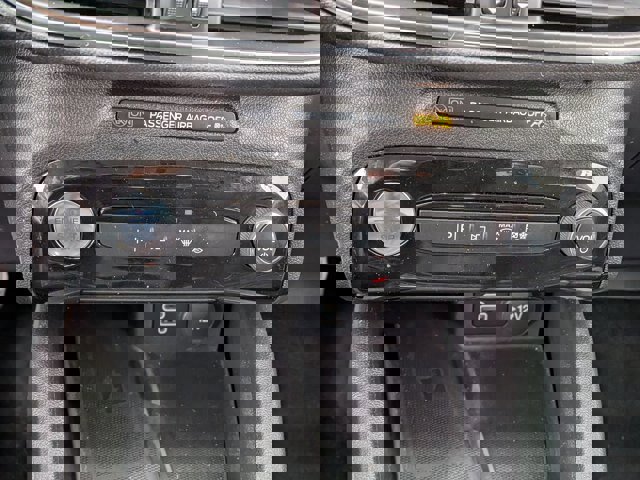 Certified 2024 Ford Escape SE w/ PHEV Premium Package image 25