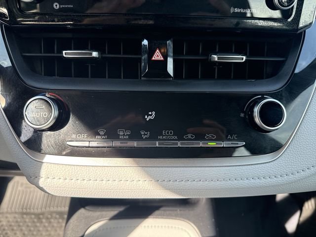 Used 2022 Toyota Corolla SE FWD image 18
