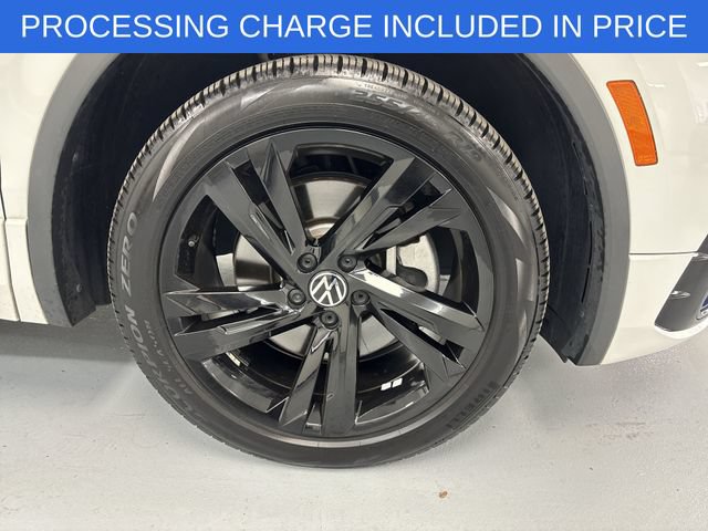 Used 2023 Volkswagen Tiguan SE R-Line FWD image 2