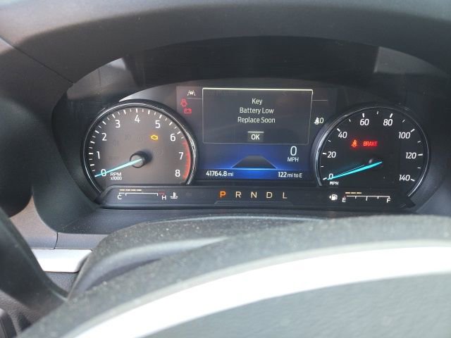 Certified 2022 Ford Explorer XLT w/ Class IV Trailer Tow Package image 5