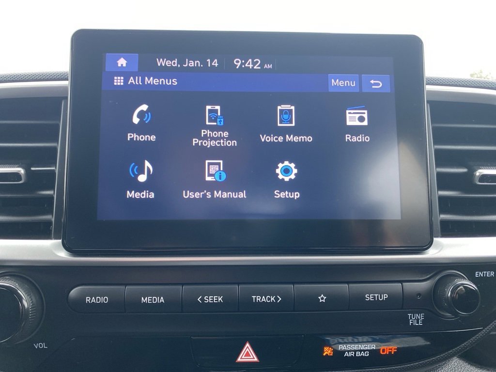 Used 2023 Hyundai Venue SEL image 31