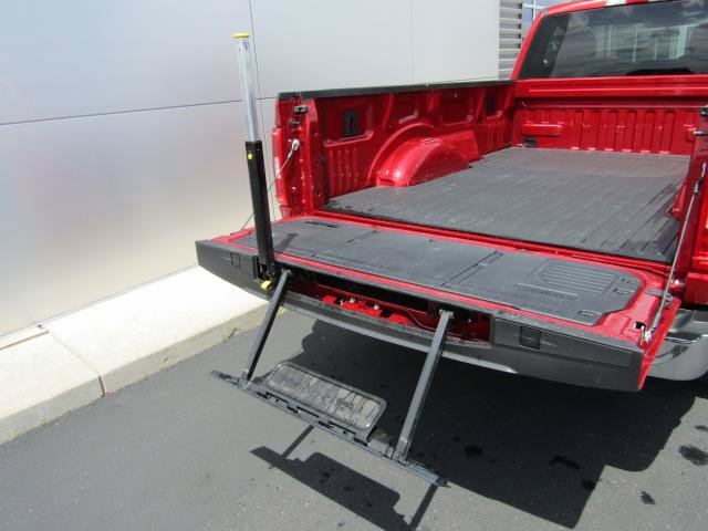 Certified 2021 Ford F150 XLT w/ Equipment Group 301A Mid AWD/4WD image 4