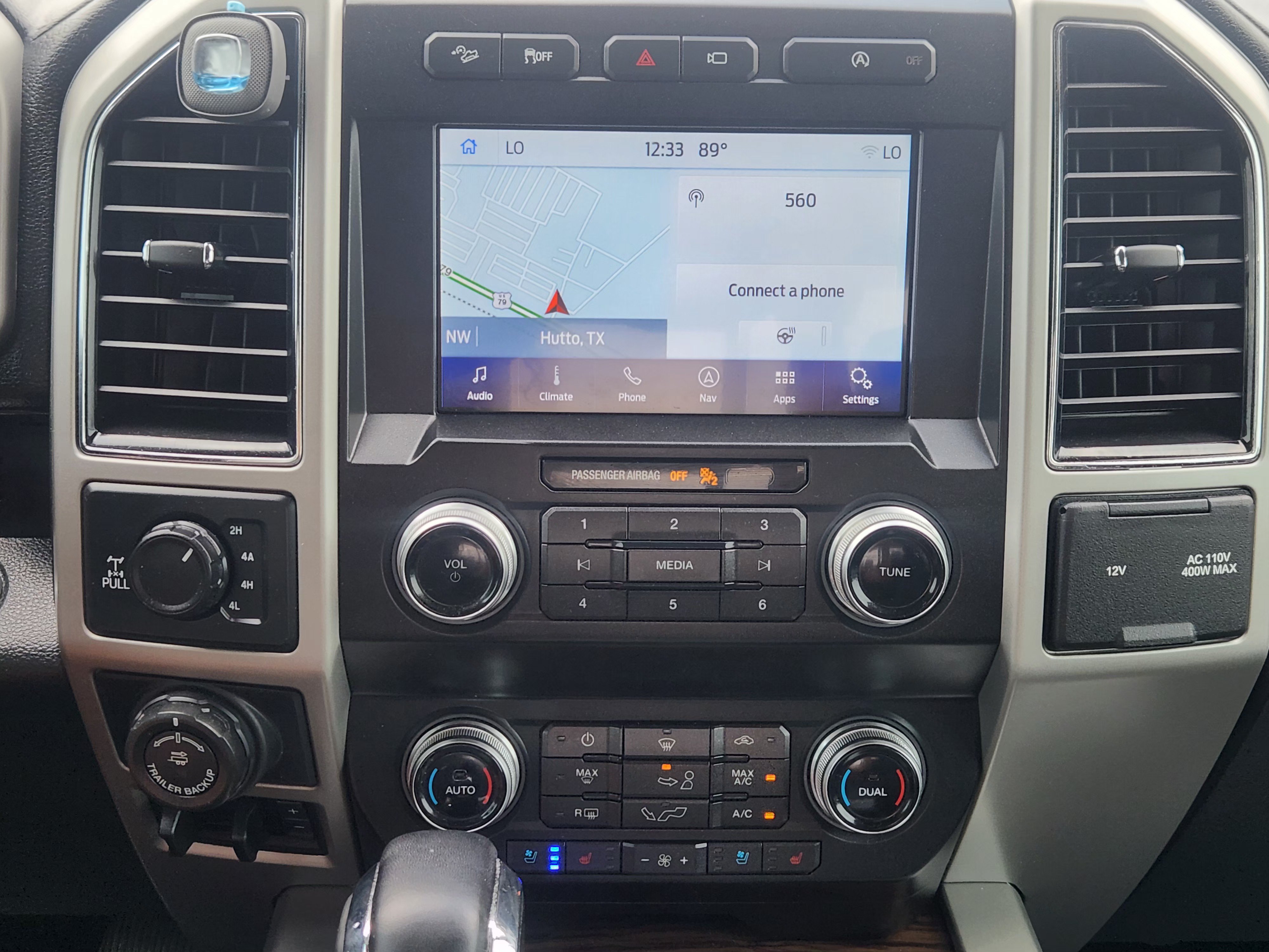 Certified 2019 Ford F150 Lariat w/ Equipment Group 502A Luxury AWD/4WD image 18