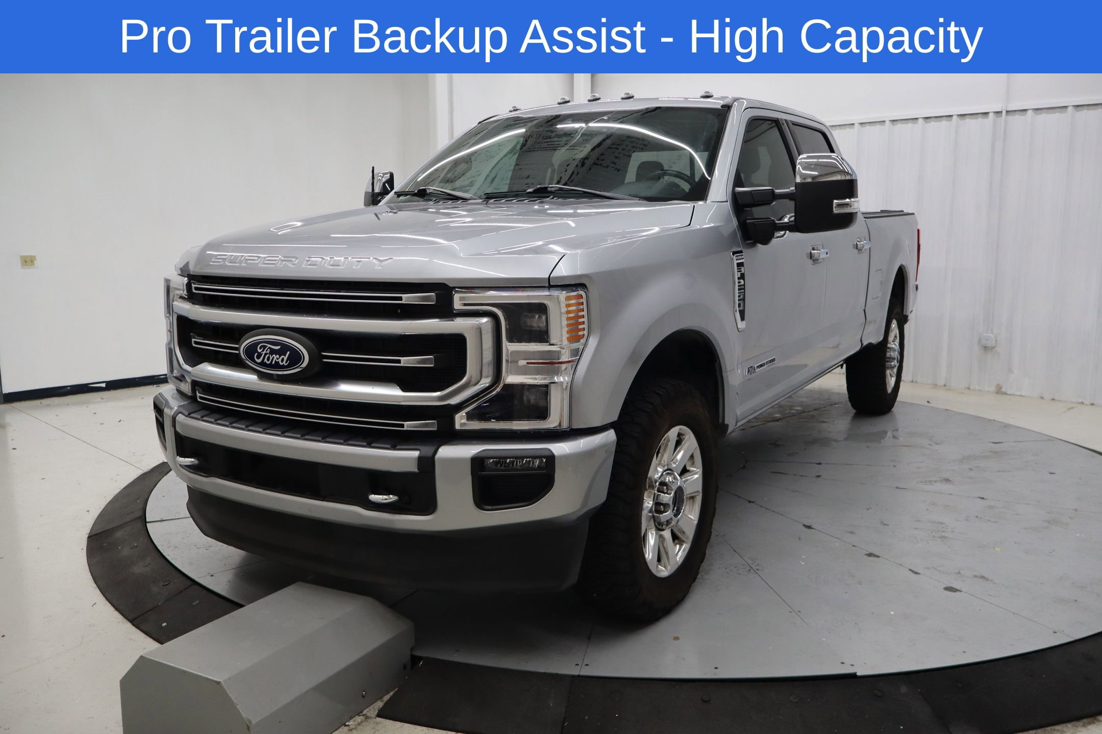 Certified 2022 Ford F250 Platinum w/ FX4 Off-Road Package AWD/4WD image 6