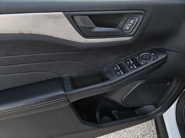 Certified 2022 Ford Escape SE w/ Convenience Package FWD image 16