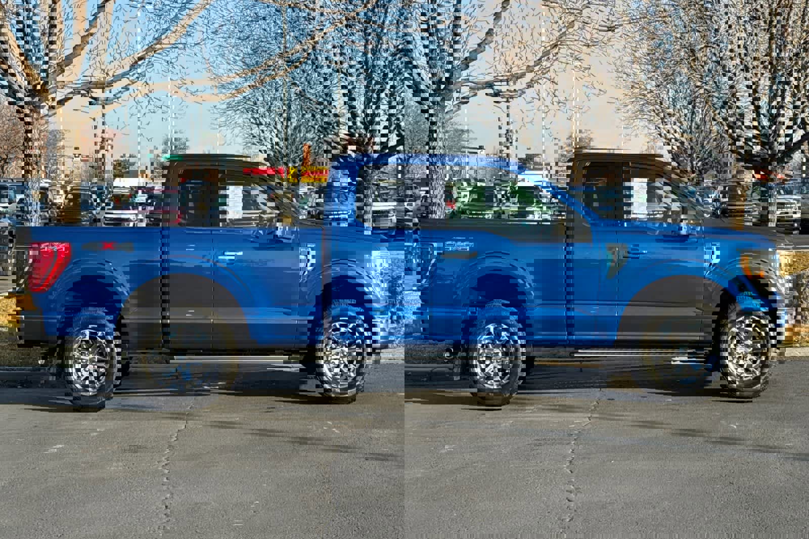 Certified 2022 Ford F150 XLT w/ Equipment Group 302A High image 6