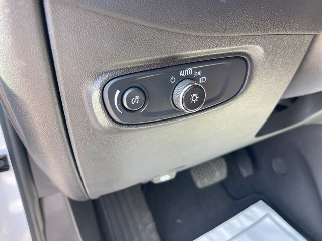 Used 2024 Chevrolet Equinox LT AWD/4WD image 15