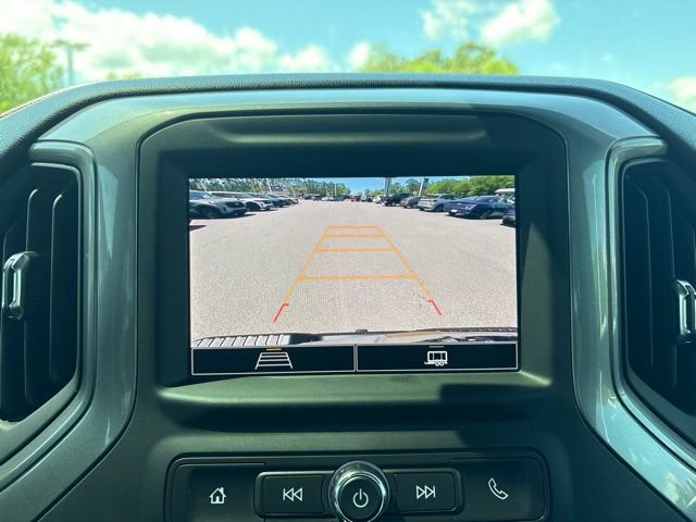 Used 2025 Chevrolet Silverado 2500 Custom w/ Custom Value Package image 19