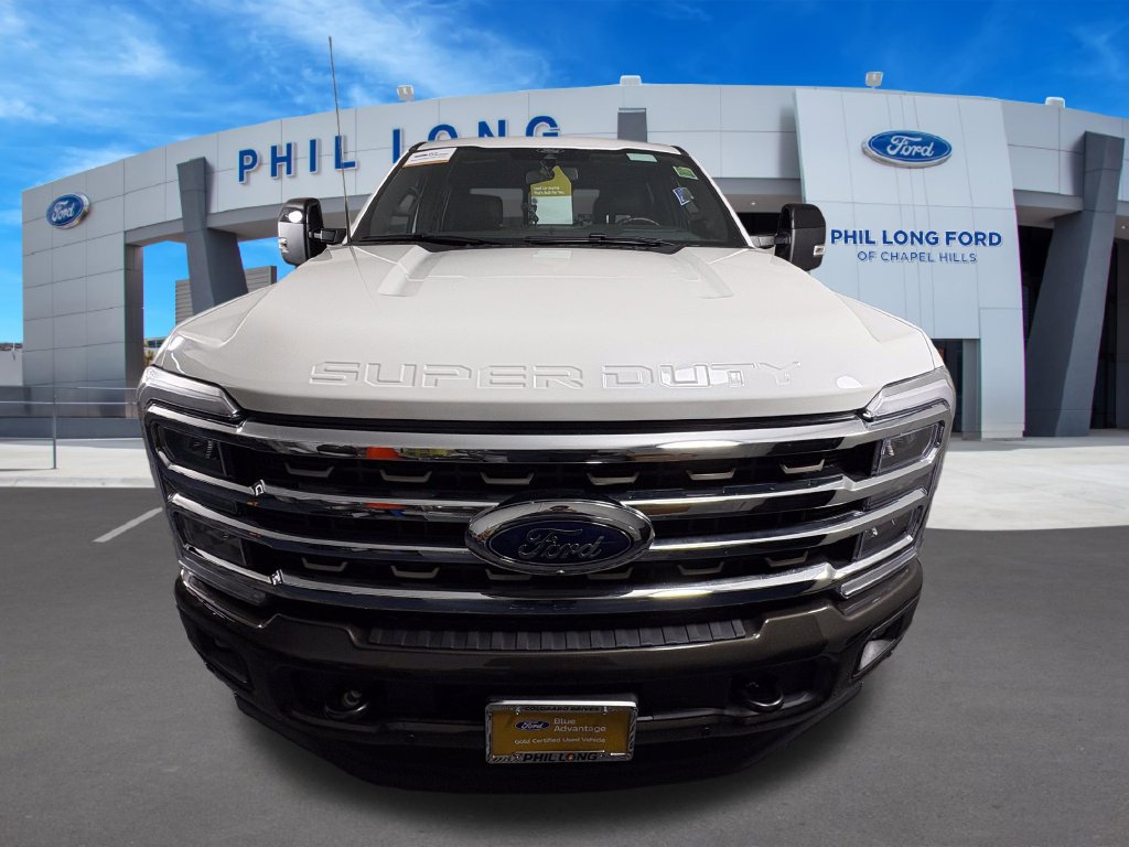 Certified 2025 Ford F250 King Ranch AWD/4WD image 16
