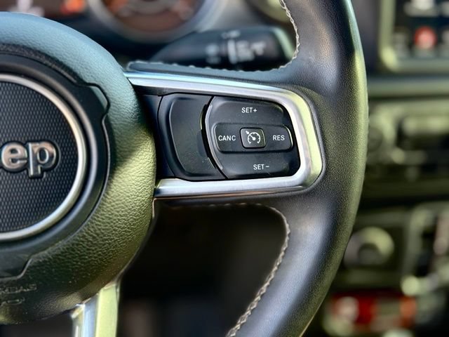 Used 2023 Jeep Gladiator Rubicon AWD/4WD image 29