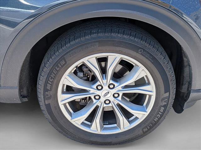 Certified 2023 Ford Explorer XLT w/ Equipment Group 202A AWD/4WD image 7