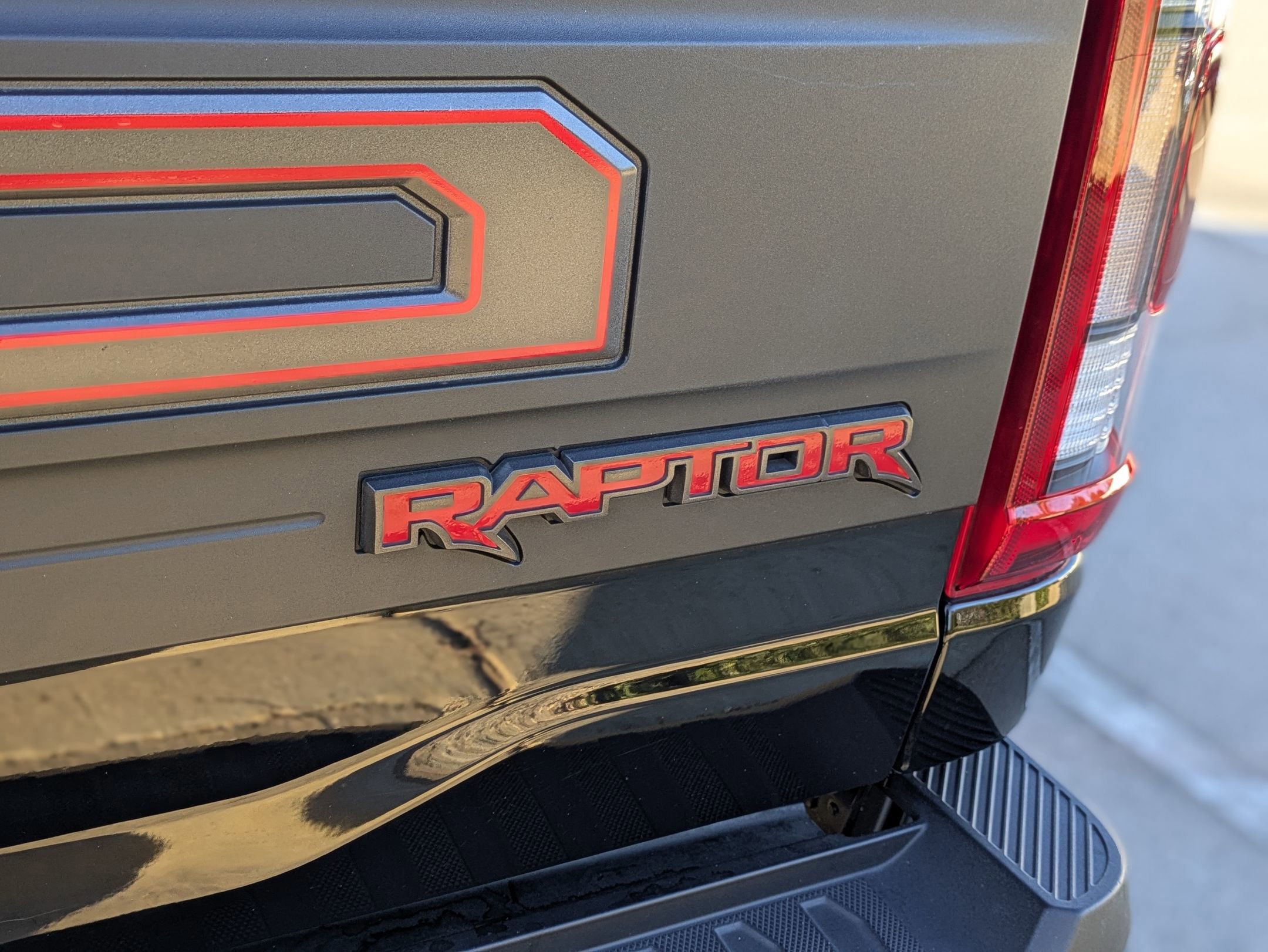 Certified 2023 Ford F150 Raptor image 39