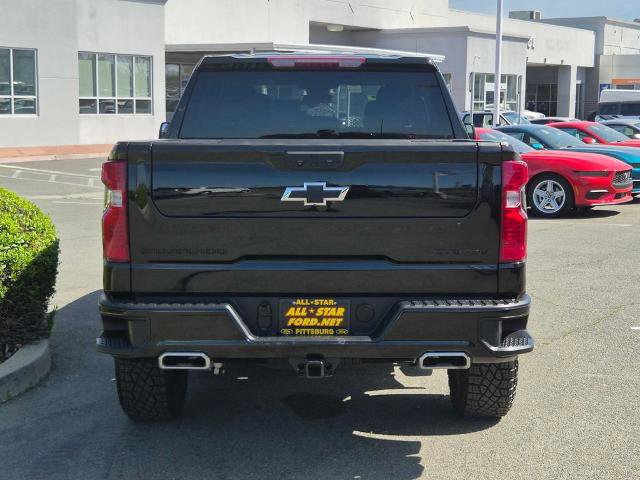 Used 2024 Chevrolet Silverado 1500 Custom Trail Boss w/ LPO, Dark Essentials Package image 5