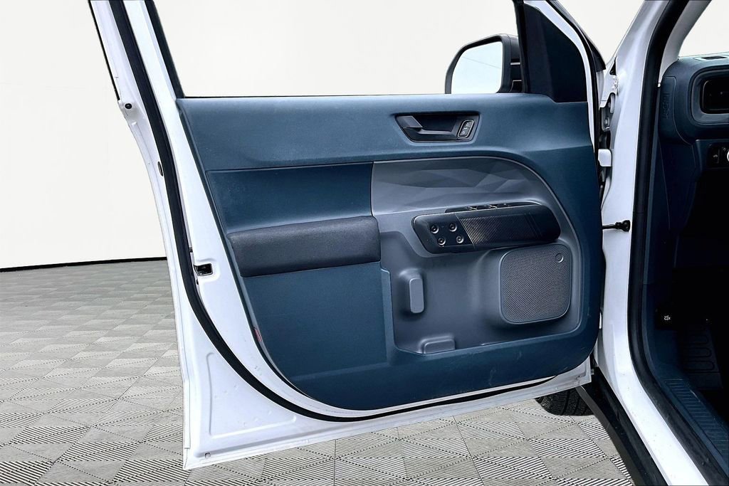 Certified 2022 Ford Maverick XL FWD image 24