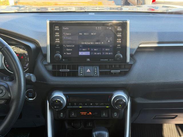 Used 2020 Toyota RAV4 XLE Premium image 20