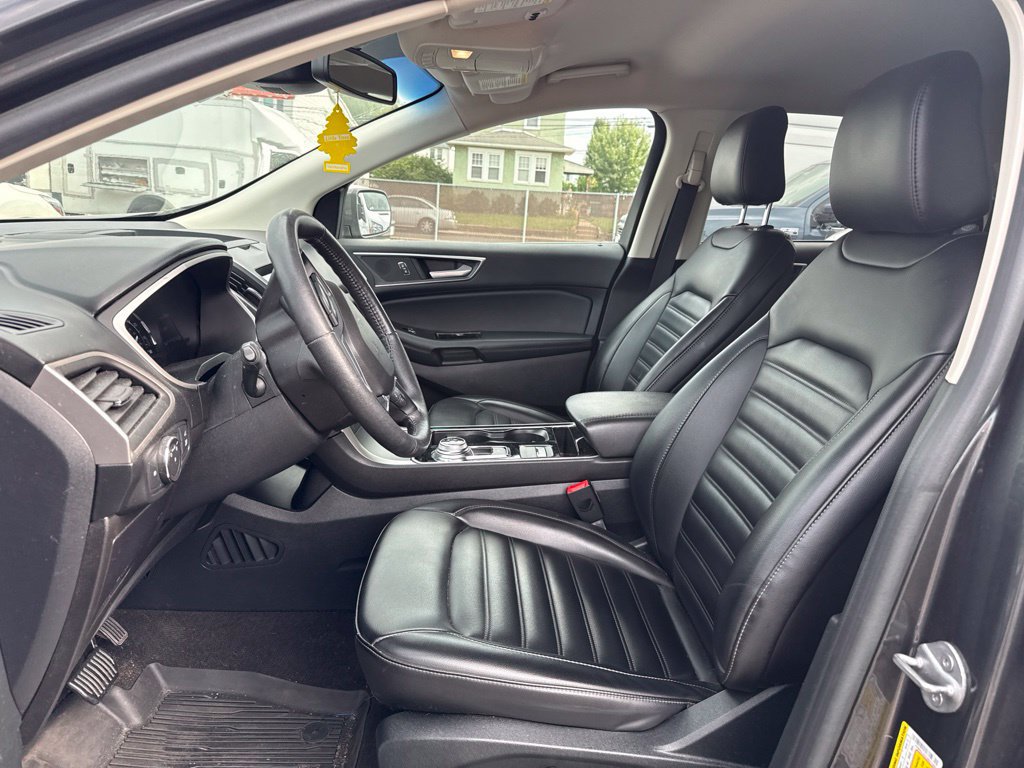 Certified 2020 Ford Edge SEL w/ Convenience Package AWD/4WD image 6