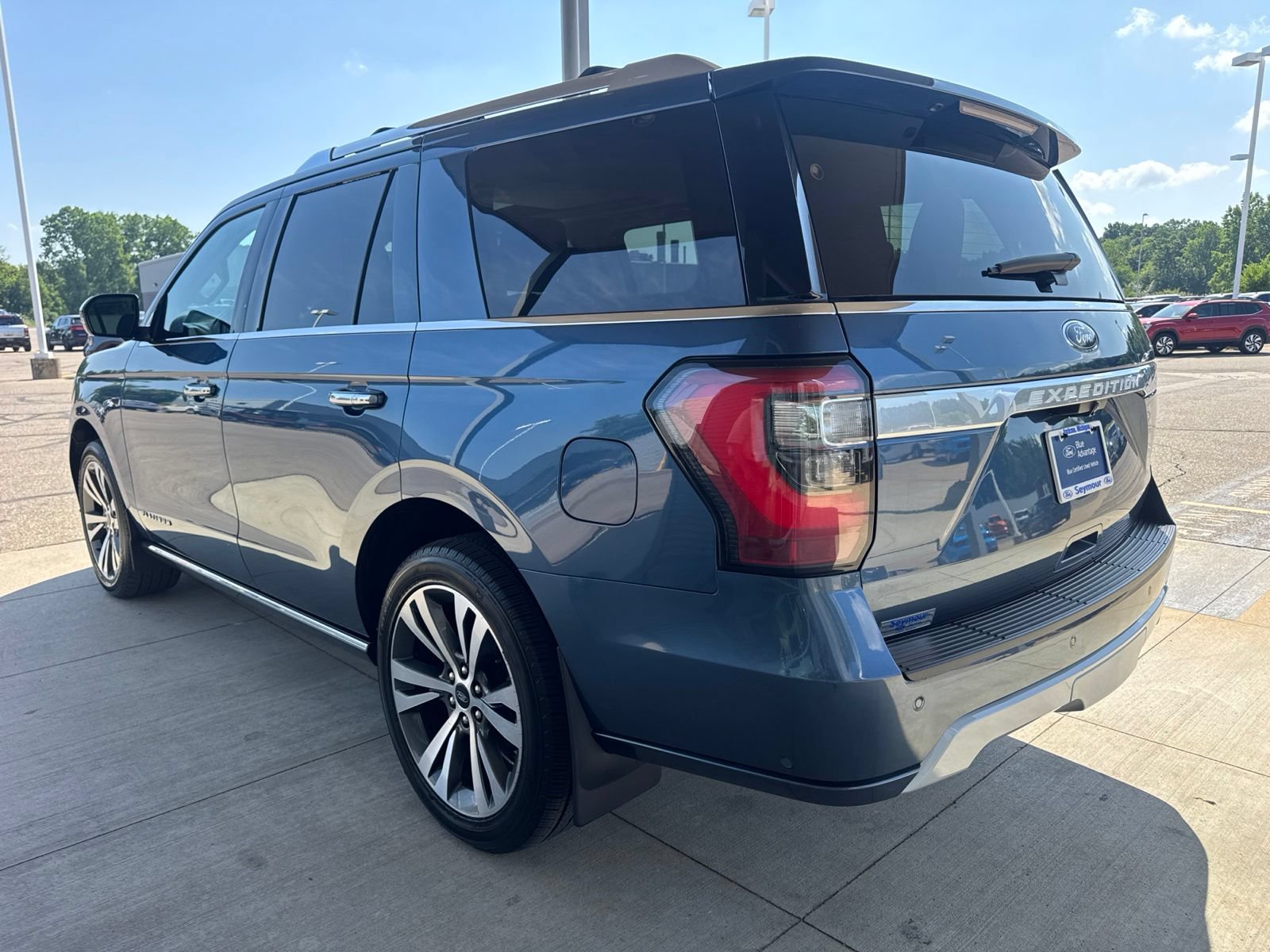 Certified 2020 Ford Expedition Platinum AWD/4WD image 5