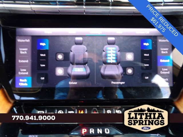 Used 2023 Jeep Grand Wagoneer Series III image 19