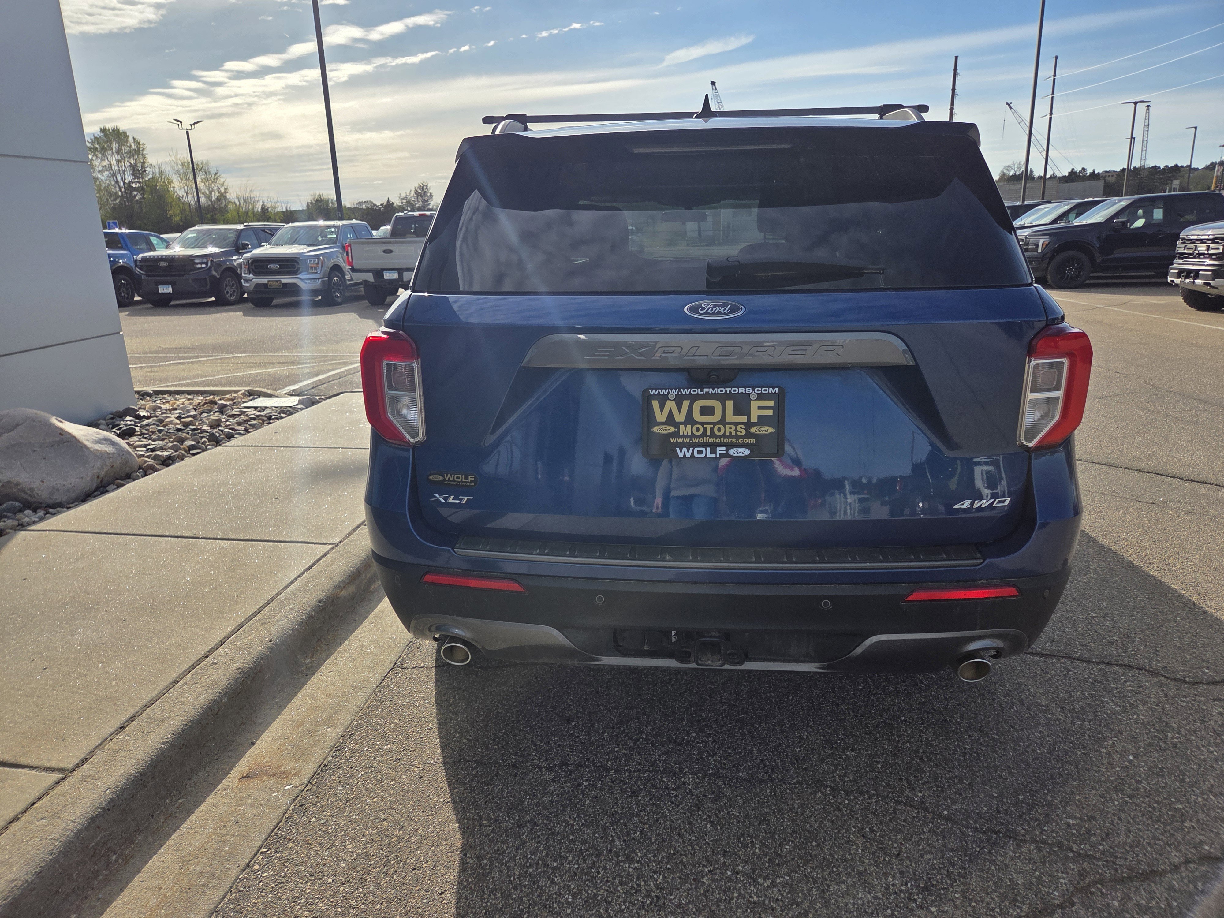Certified 2023 Ford Explorer XLT w/ Equipment Group 202A AWD/4WD image 6