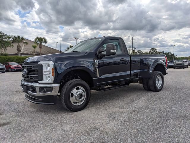 Certified 2024 Ford F350 XL w/ FX4 Off-Road Package AWD/4WD image 8