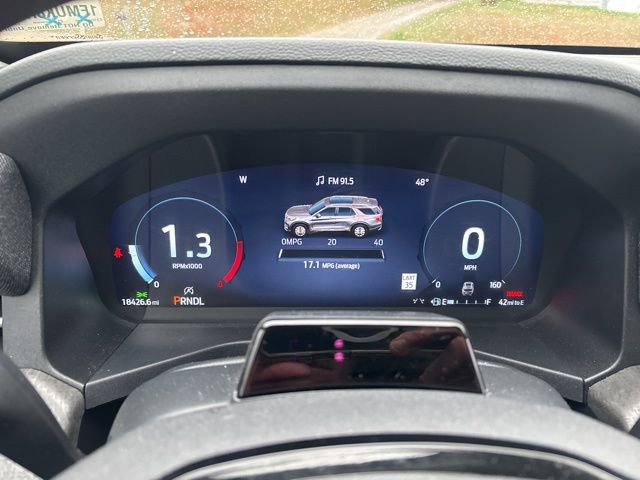 Certified 2025 Ford Explorer Platinum w/ LUX Leather Package image 13