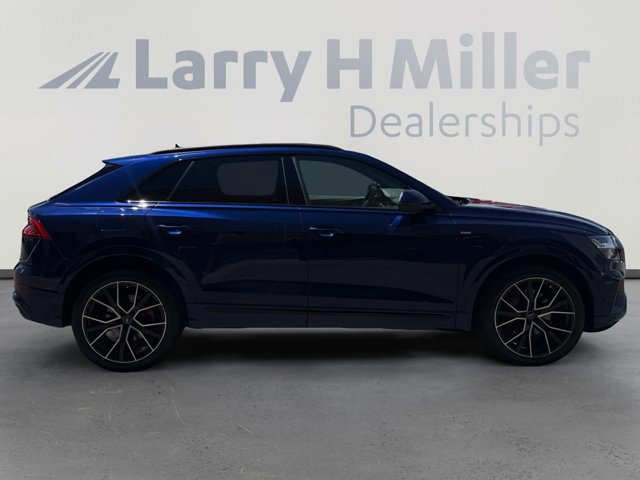Used 2021 Audi Q8 Prestige w/ Prestige Package AWD/4WD image 6