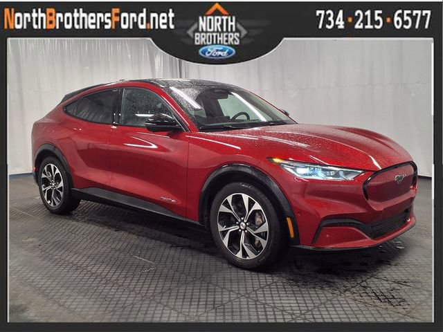 Certified 2022 Ford Mustang Mach-E Premium AWD/4WD image 5