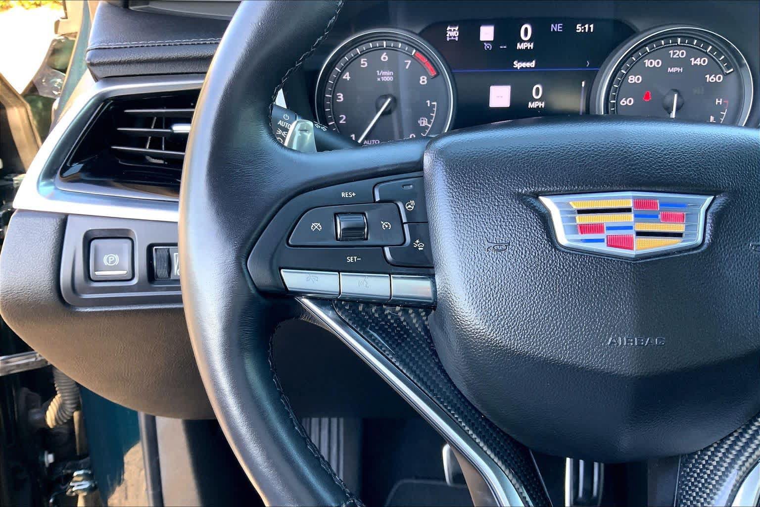 Used 2024 Cadillac XT6 Sport w/ Technology Package AWD/4WD image 24