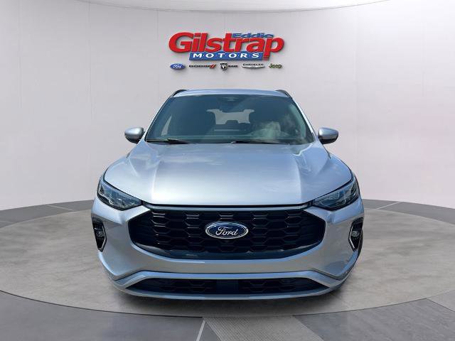 Certified 2023 Ford Escape ST-Line Elite AWD/4WD image 2
