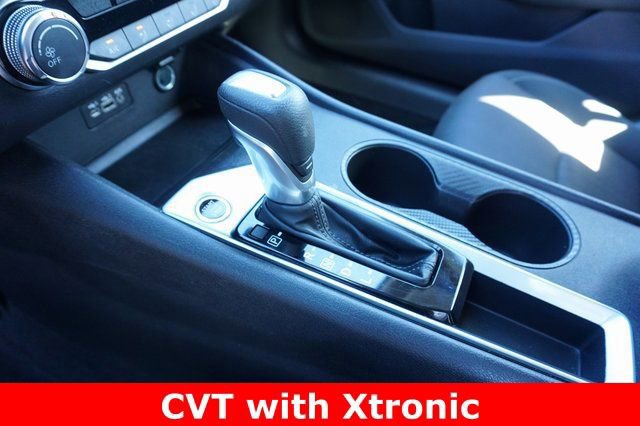 Used 2025 Nissan Altima 2.5 SV image 18