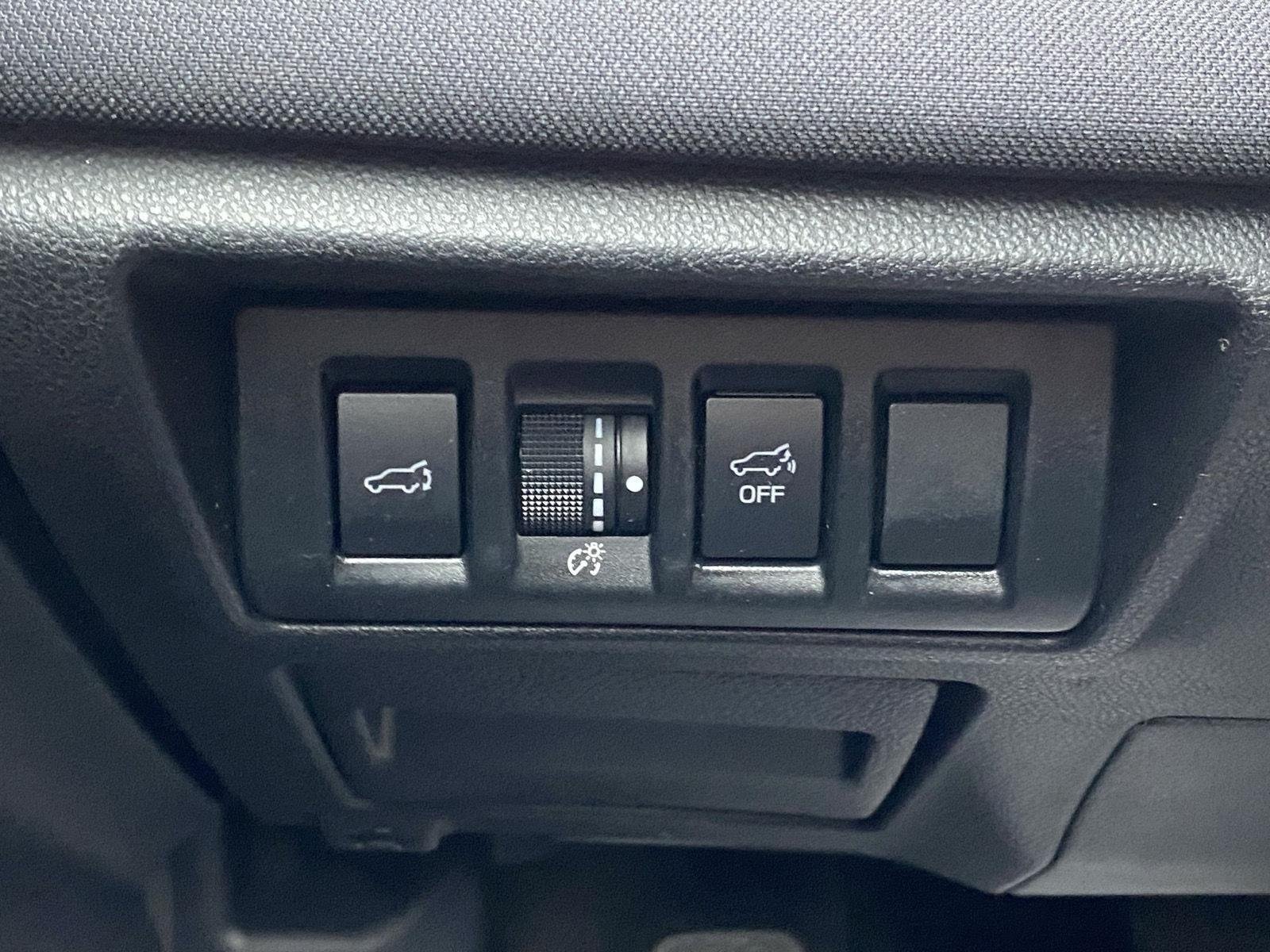 Used 2022 Subaru Outback Premium AWD/4WD image 22