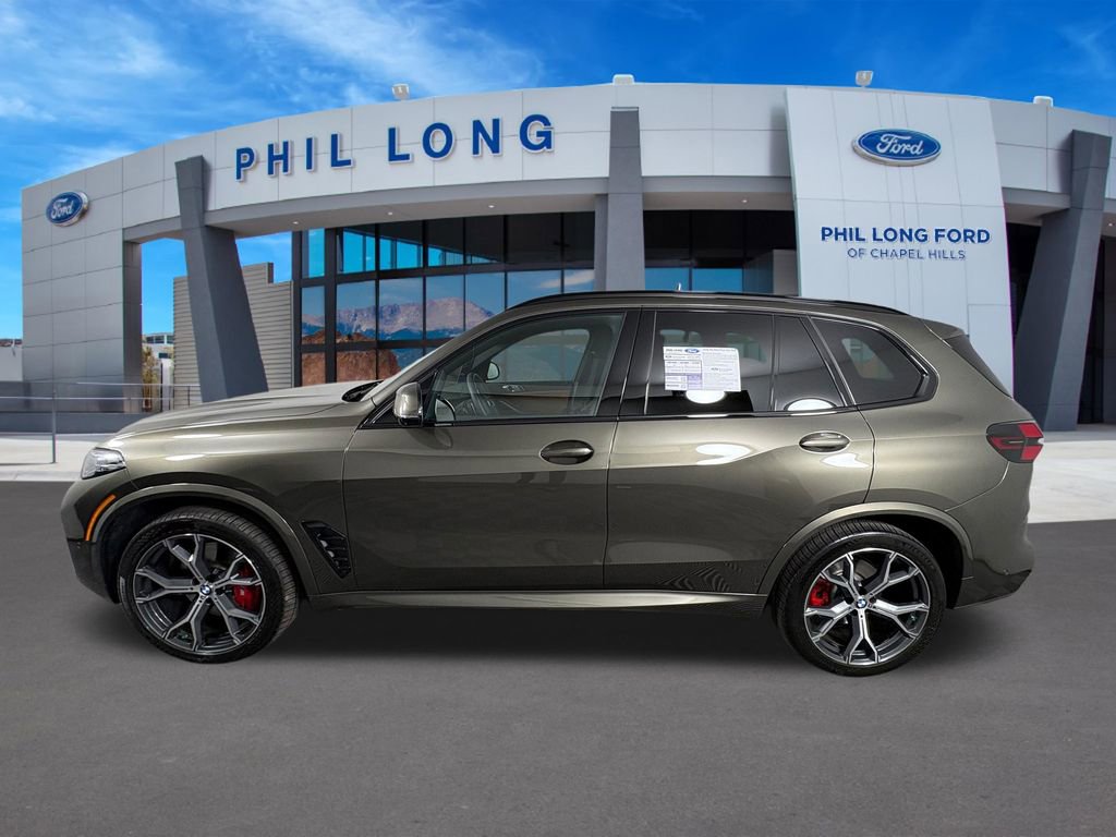 Used 2026 BMW X5 xDrive40i w/ M Sport Package AWD/4WD image 3