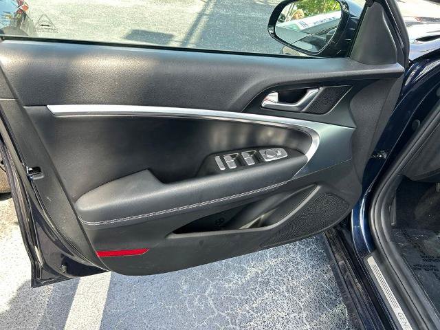 Used 2026 Genesis G70 2.5T RWD image 17