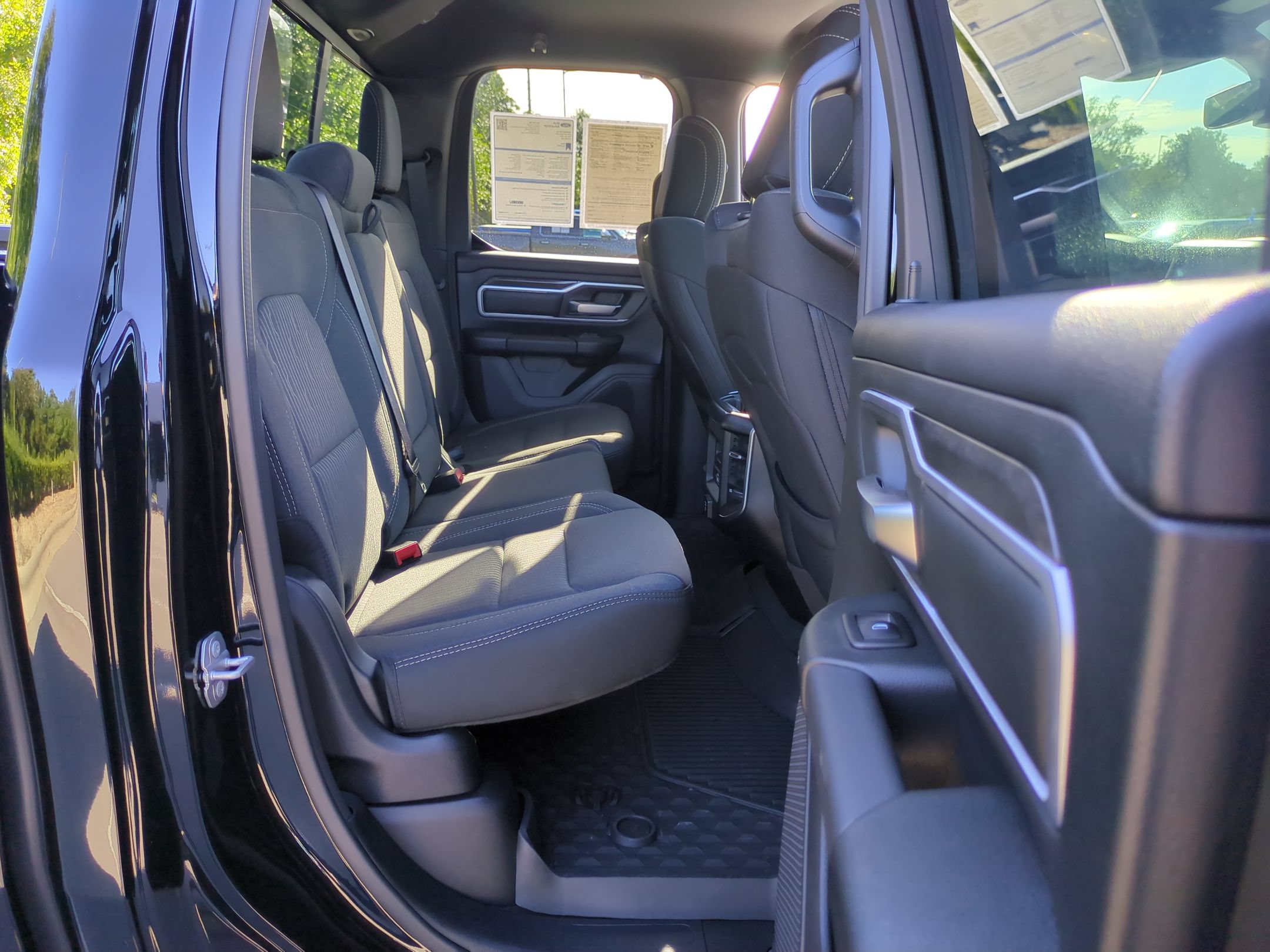 Used 2021 RAM 1500 Big Horn AWD/4WD image 35
